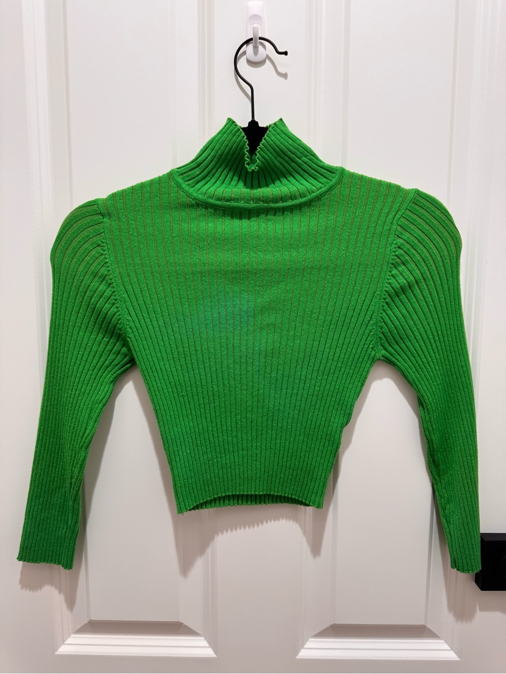 Green Ribbed cropped Turtleneck Sweater - Women